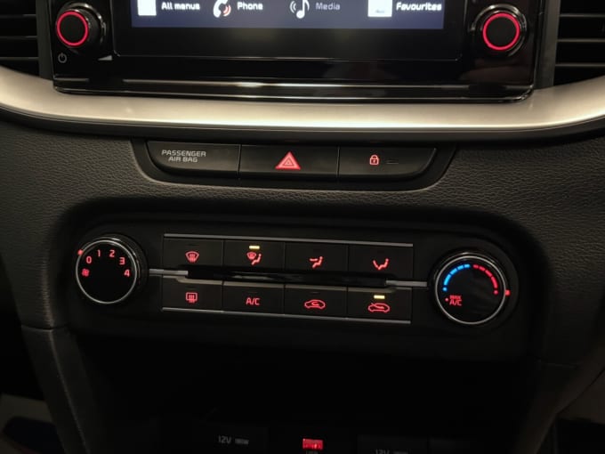 2025 Kia Ceed