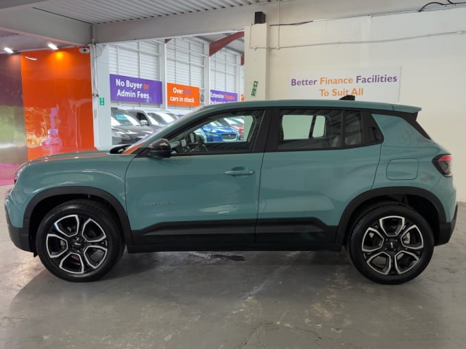 2025 Jeep Avenger