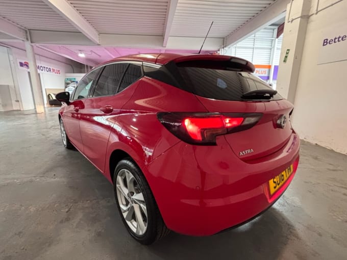 2025 Vauxhall Astra