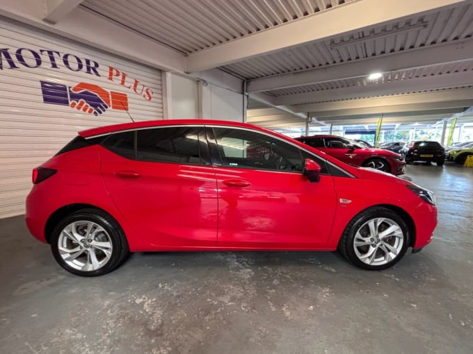 2025 Vauxhall Astra