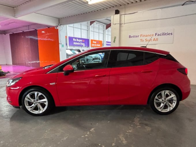 2025 Vauxhall Astra