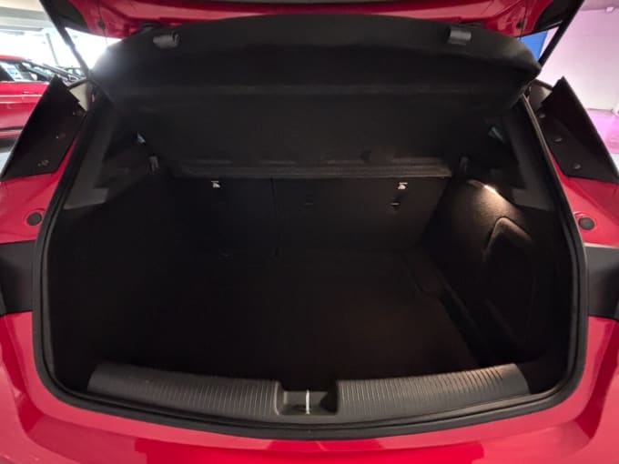 2025 Vauxhall Astra