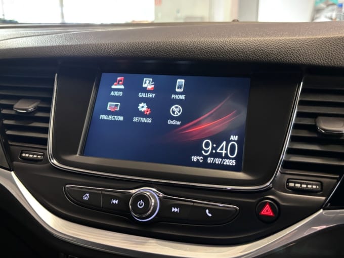 2025 Vauxhall Astra