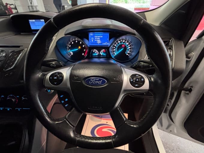 2025 Ford Kuga
