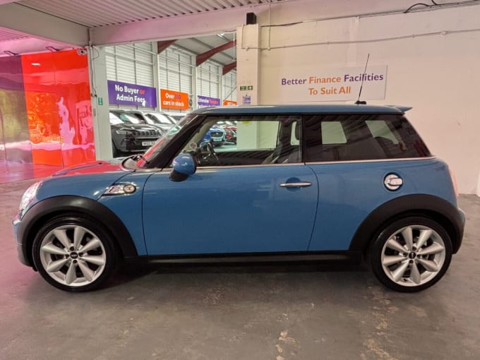 2025 Mini Hatch