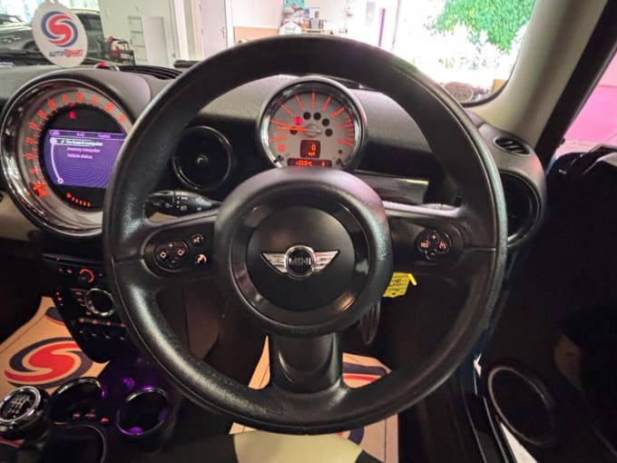 2025 Mini Hatch