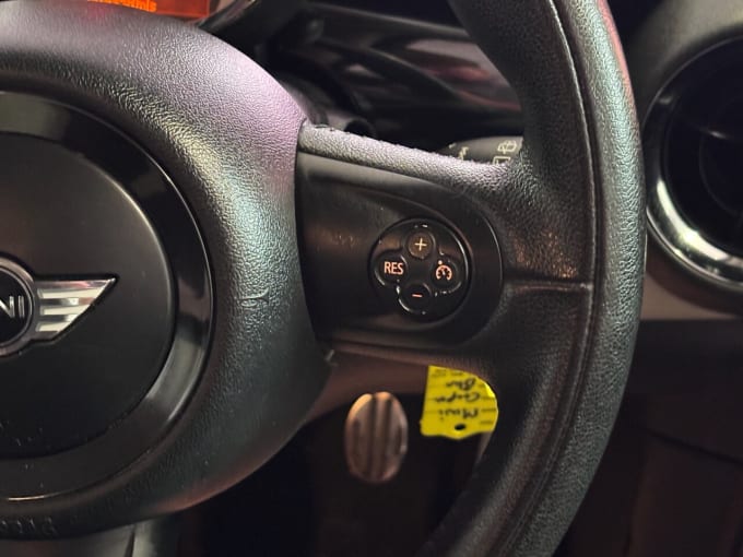 2025 Mini Hatch