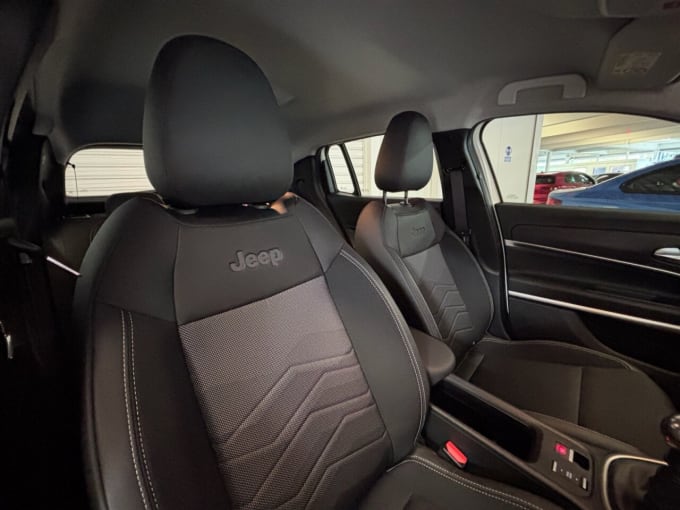 2025 Jeep Avenger