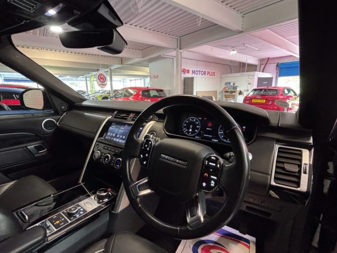 2025 Land Rover Discovery