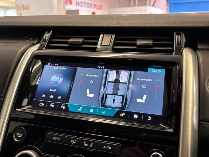 2025 Land Rover Discovery