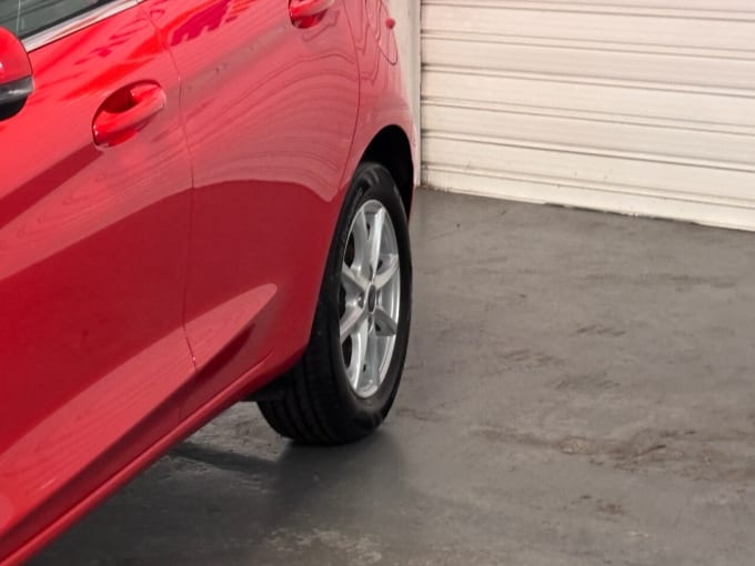 2025 Ford Fiesta