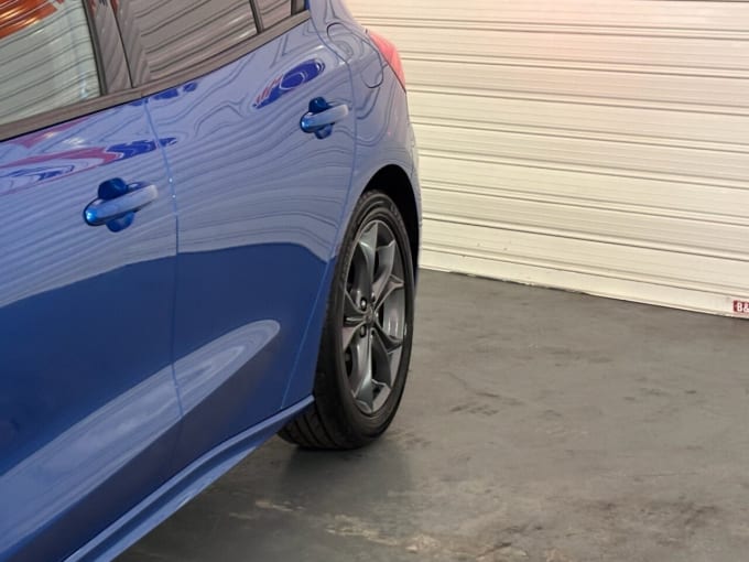 2025 Ford Focus
