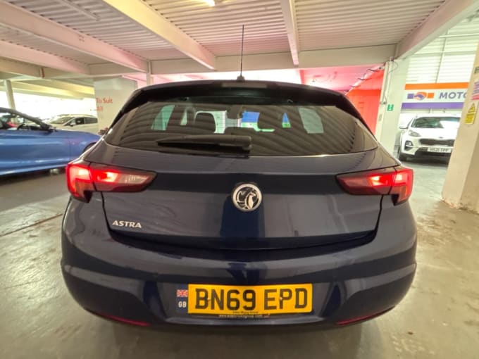 2025 Vauxhall Astra