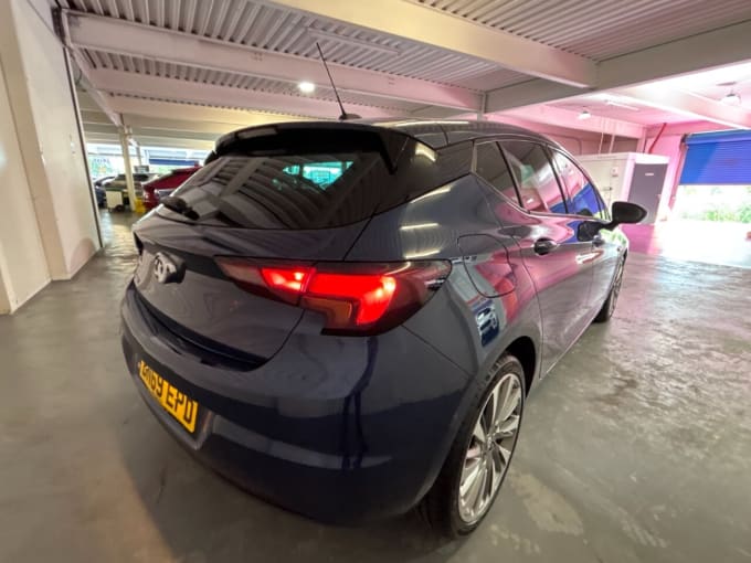 2025 Vauxhall Astra
