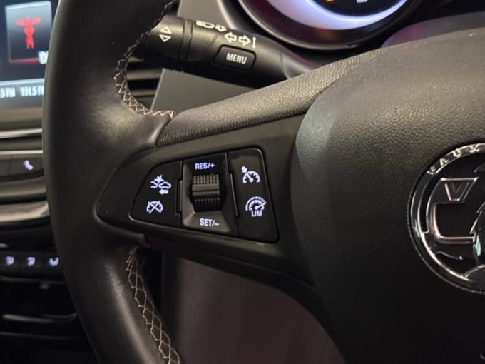 2025 Vauxhall Astra