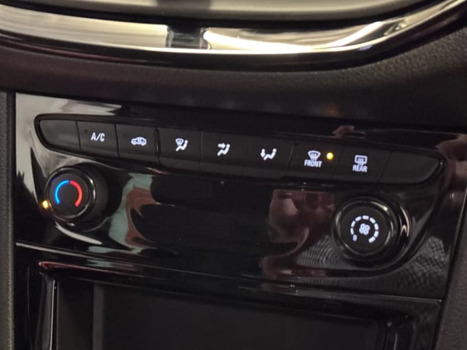 2025 Vauxhall Astra