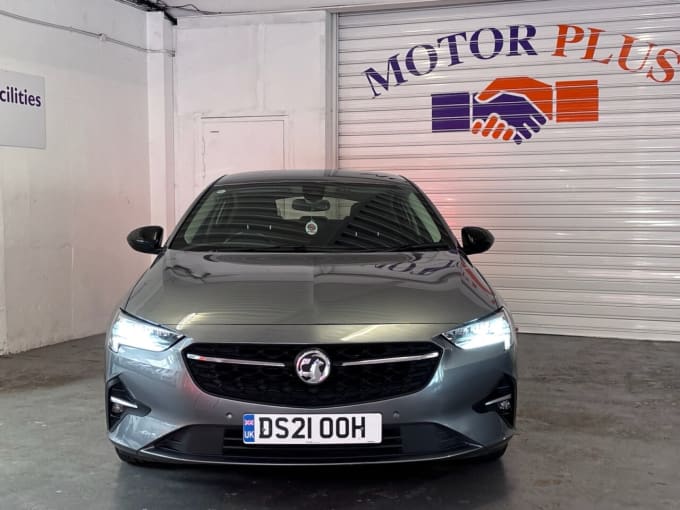 2025 Vauxhall Insignia