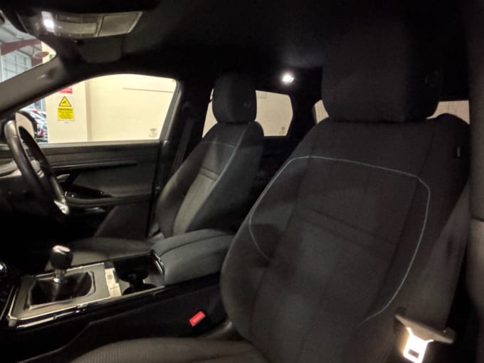 2025 Land Rover Range Rover Evoque