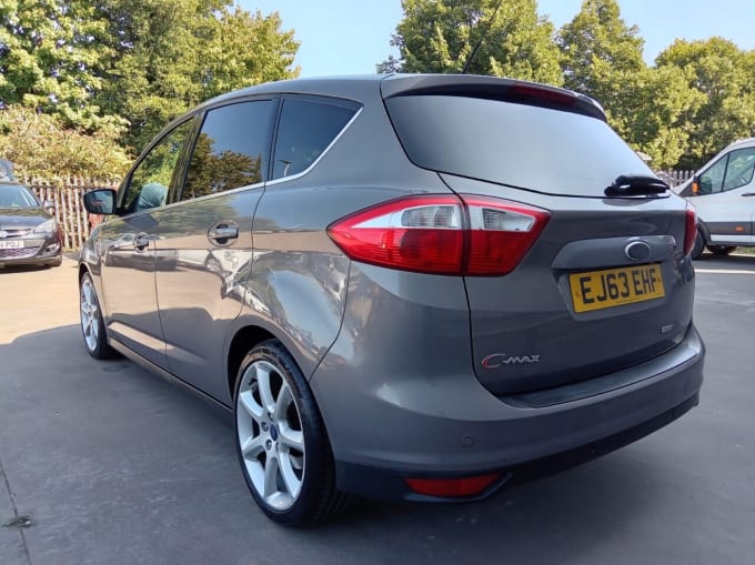 2025 Ford C-max