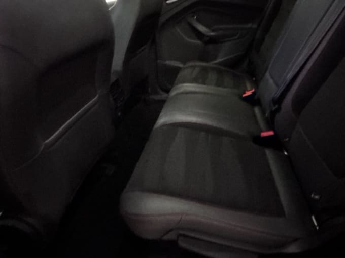 2025 Ford Kuga