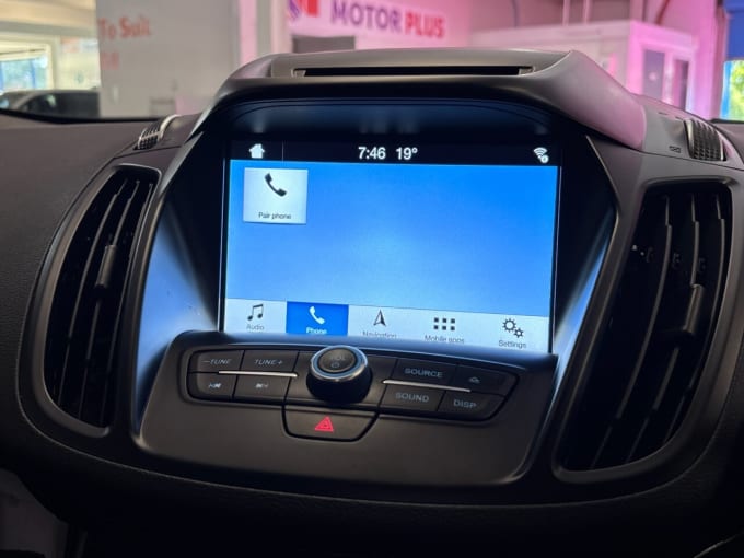 2025 Ford Kuga