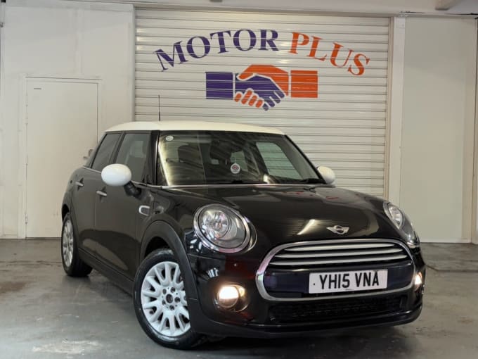 2025 Mini Hatch