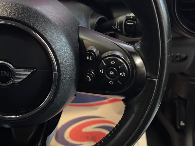 2025 Mini Hatch