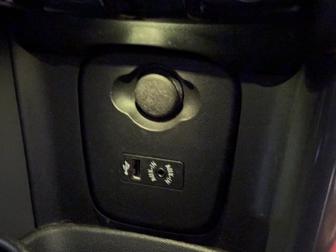 2025 Mini Hatch