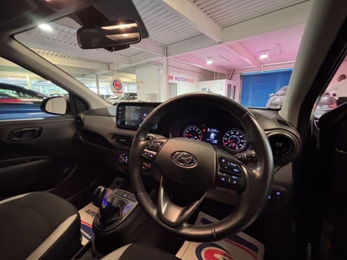 2025 Hyundai I10