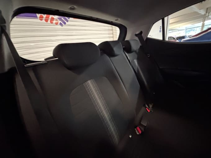 2025 Hyundai I10