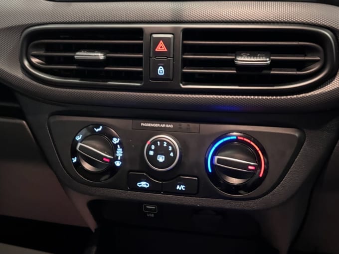 2025 Hyundai I10