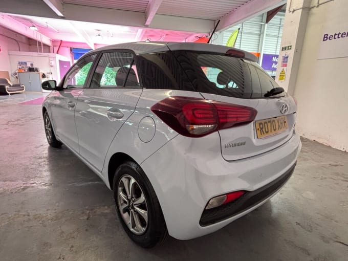 2025 Hyundai I20