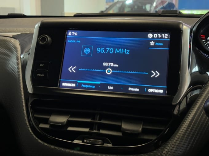 2025 Peugeot 2008