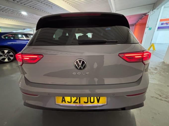 2025 Volkswagen Golf