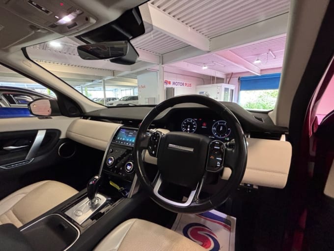 2025 Land Rover Discovery Sport