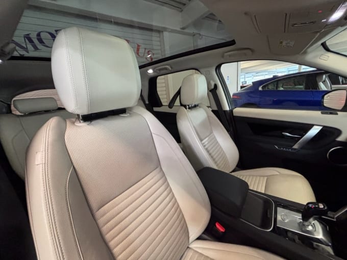 2025 Land Rover Discovery Sport