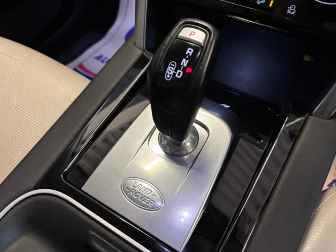 2025 Land Rover Discovery Sport