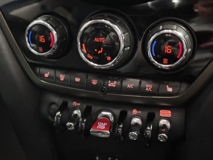 2025 Mini Countryman