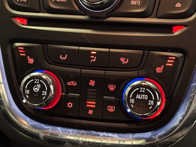 2025 Vauxhall Mokka