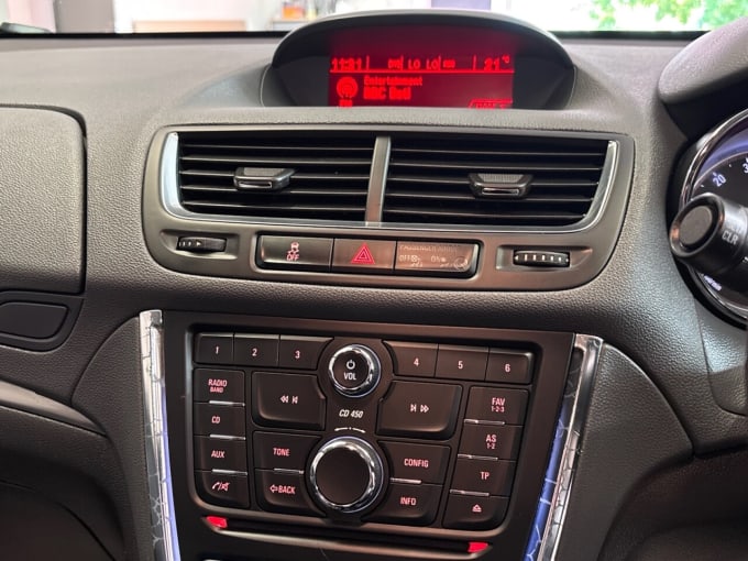 2025 Vauxhall Mokka