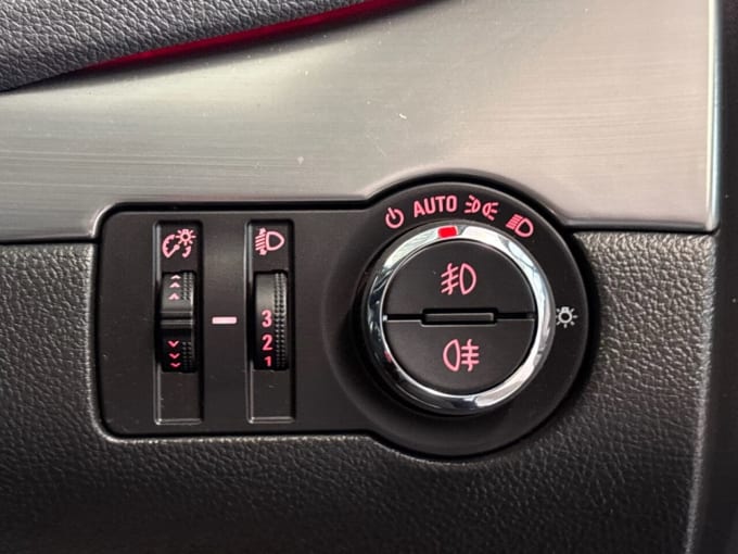 2025 Vauxhall Mokka