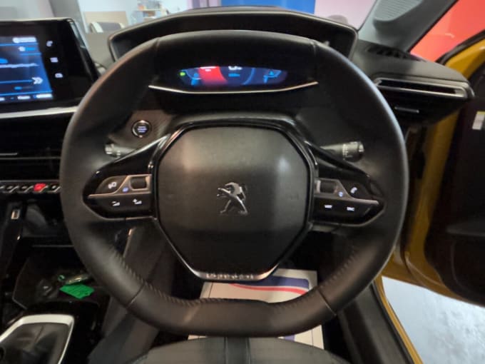 2025 Peugeot 208