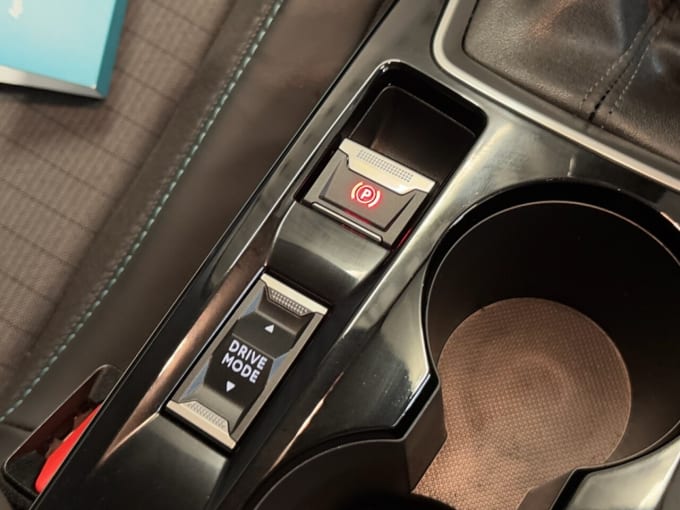 2025 Peugeot 208