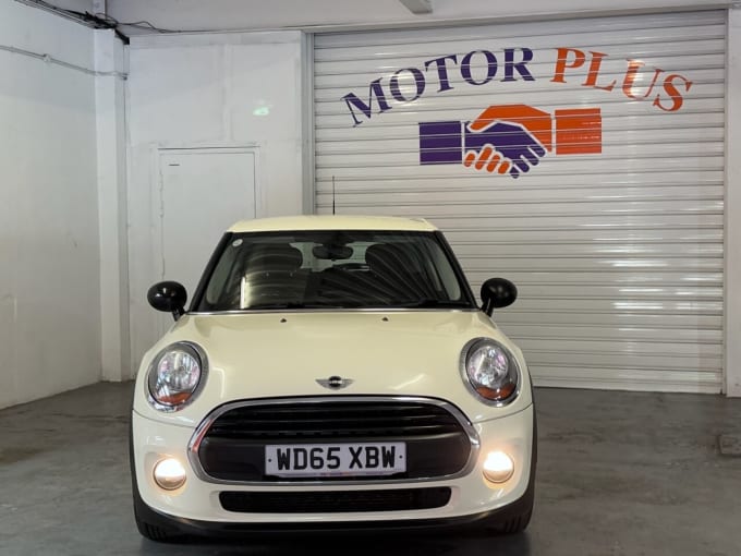 2025 Mini Hatch