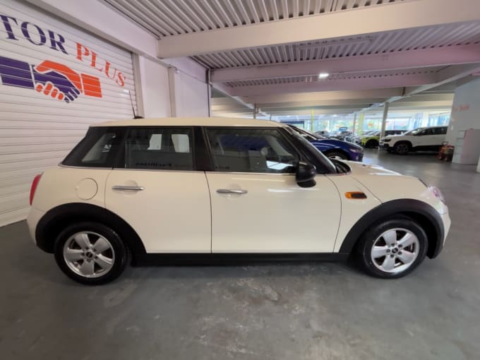2025 Mini Hatch
