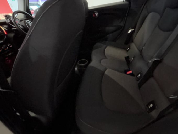 2025 Mini Hatch