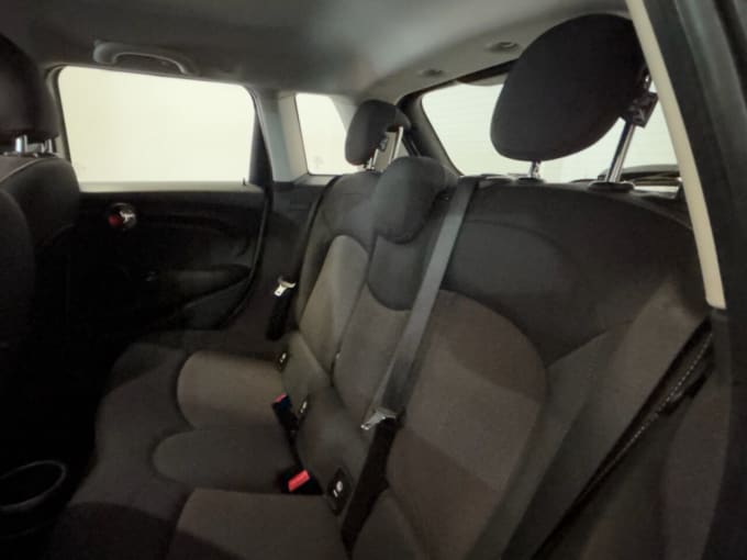 2025 Mini Hatch