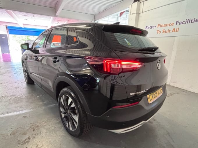2025 Vauxhall Grandland X