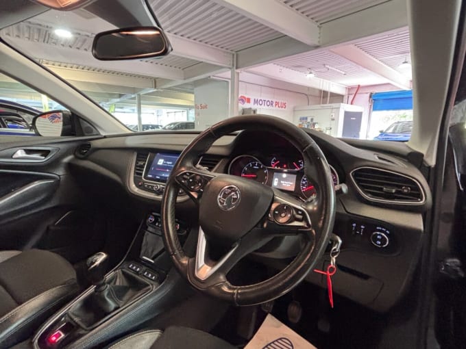 2025 Vauxhall Grandland X