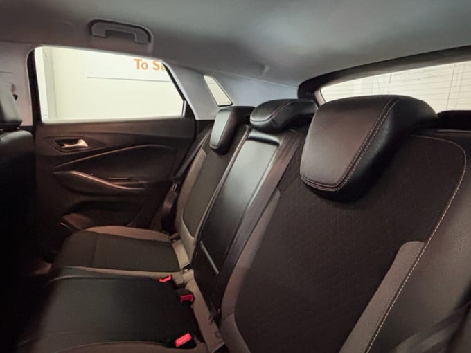 2025 Vauxhall Grandland X